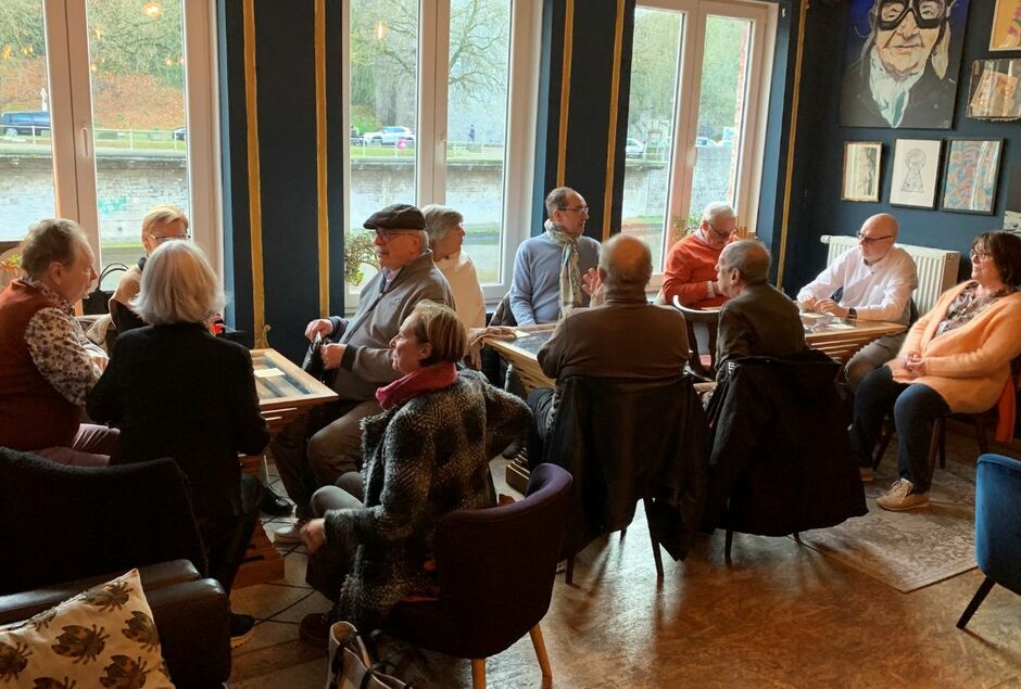  NAMUR COMME VOUS NE L'AVEZ JAMAIS BUE! UN VOYAGE ENTRE BIERES ET METS